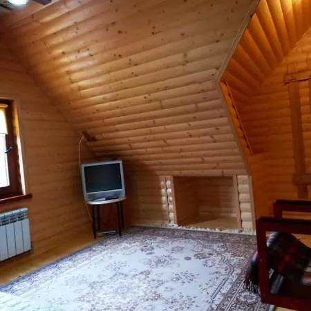 під горою Lodge *