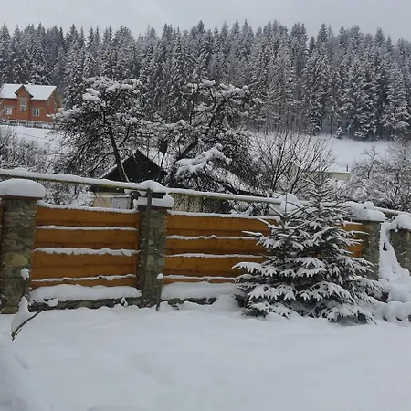 Gerendaház під горою Volóc